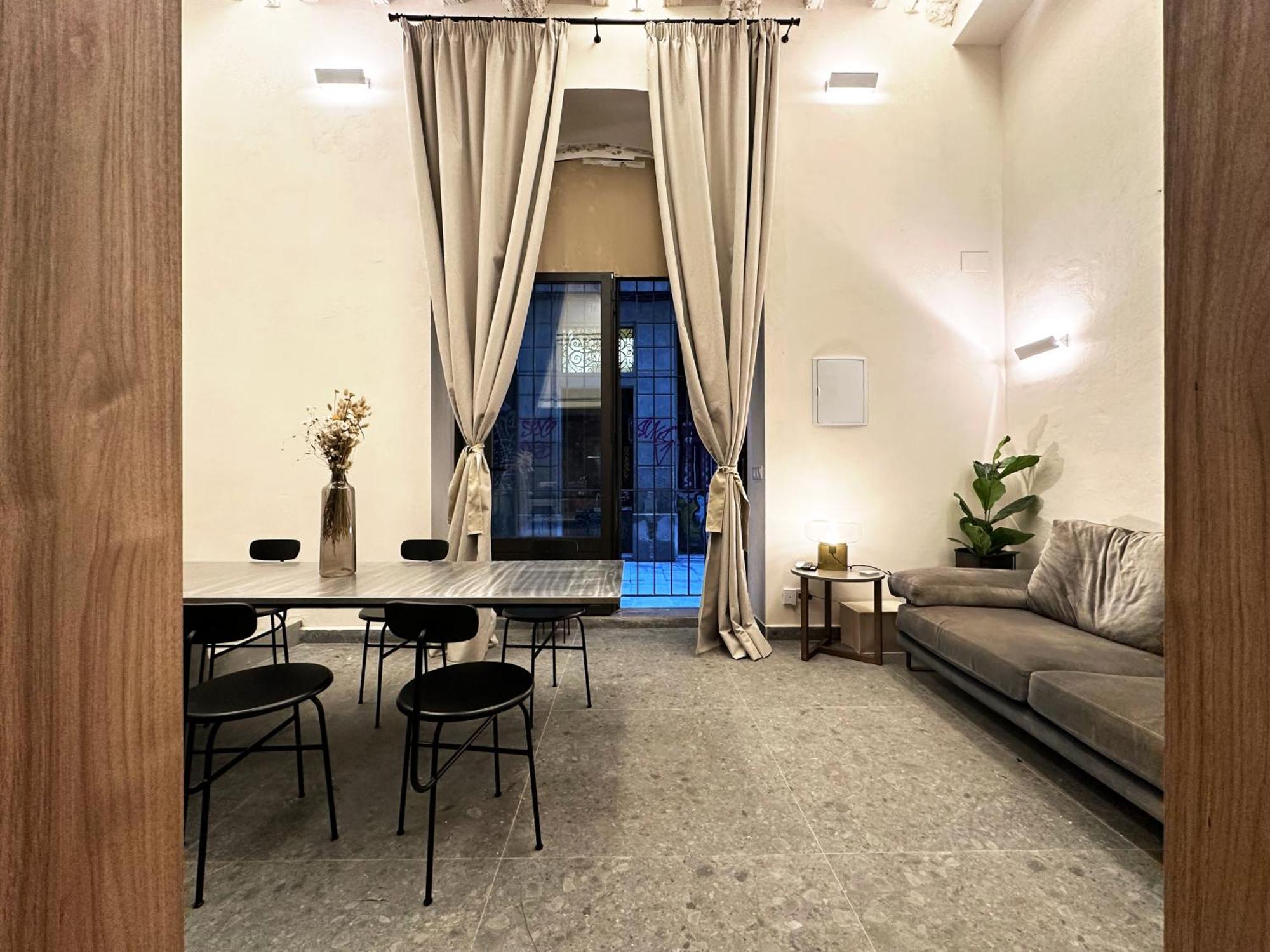 Oasis Apartments & Studios Old Town Center Barselona Dış mekan fotoğraf