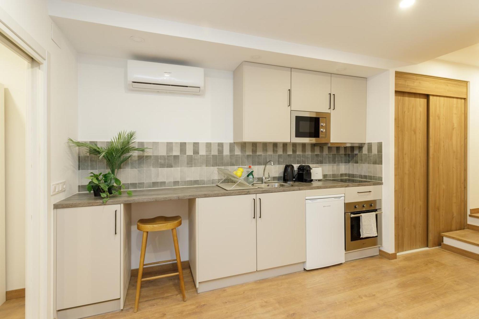Oasis Apartments & Studios Old Town Center Barselona Dış mekan fotoğraf